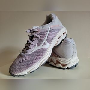 MIZUNO WAVE INSPIRE 16